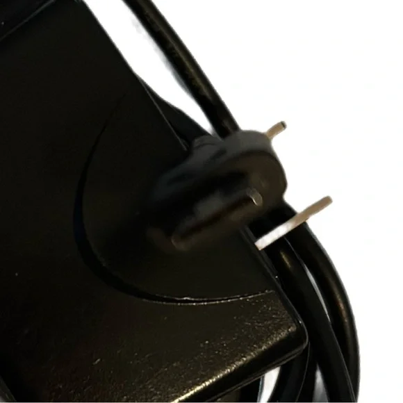 3/$15 LG Adapter - Picture 3 of 5